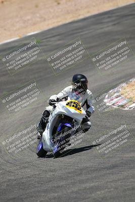 media/Jun-05-2022-WERA (Sun) [[64b01df28d]]/Race 4 and 6 LW twins superstocclumbman E superstock F superstock/